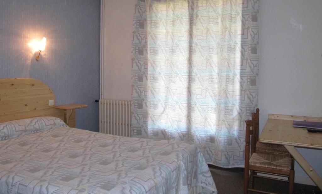 Hotel Des Rochers Marvejols Habitación foto