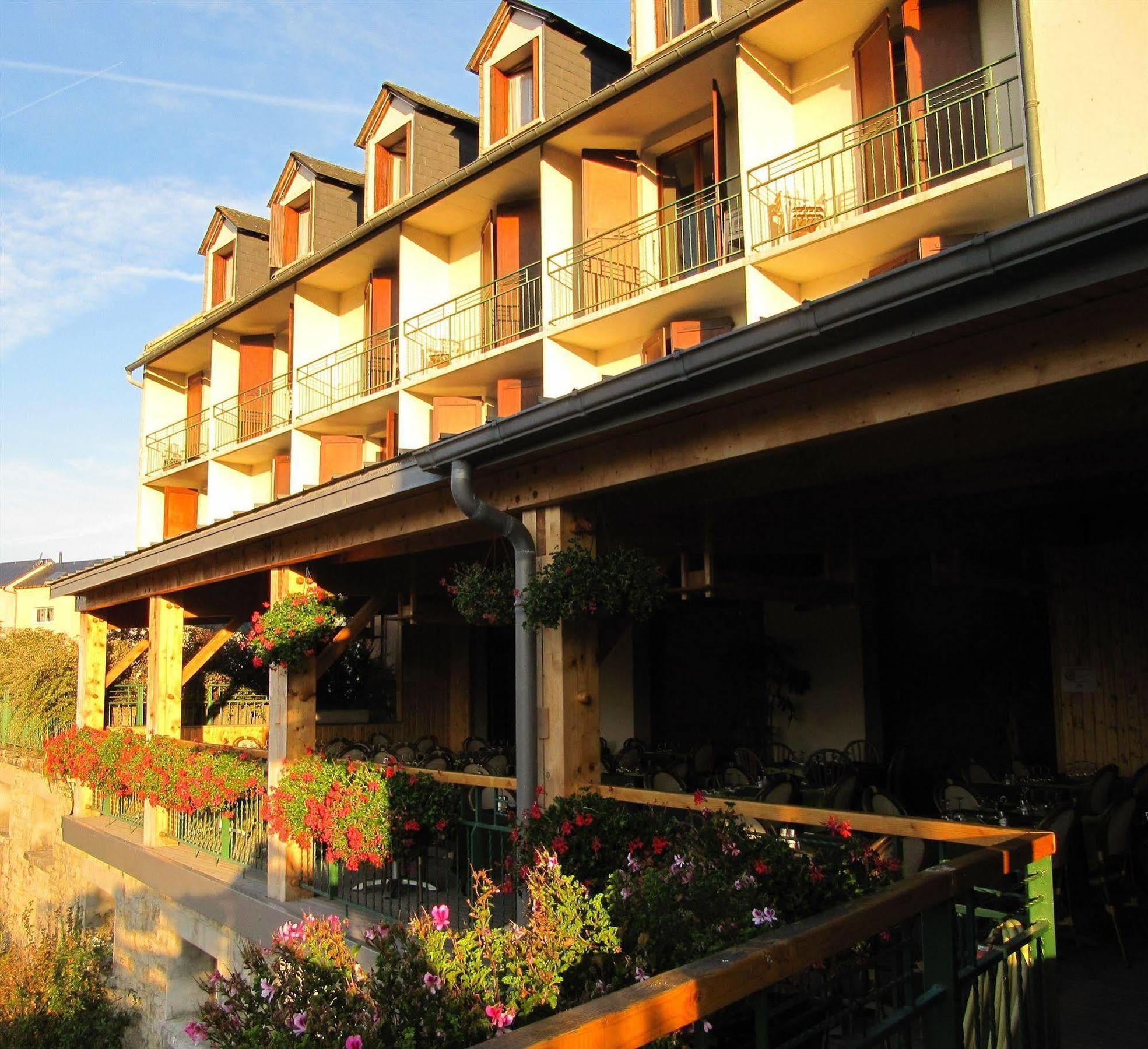 Hotel Des Rochers Marvejols Exterior foto